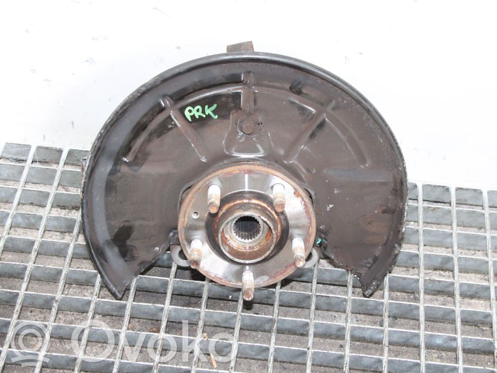 Cubo de rueda delantera