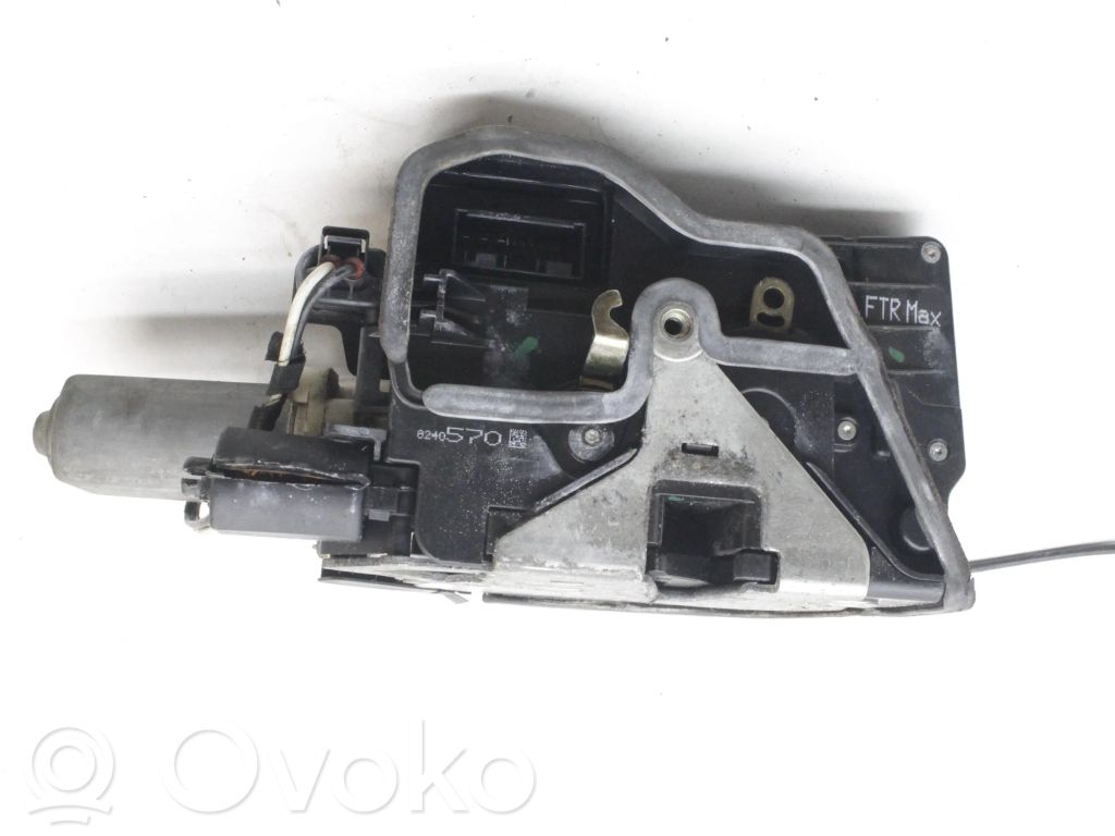 BMW 7 E65 E66 Priekinė durų spyna 