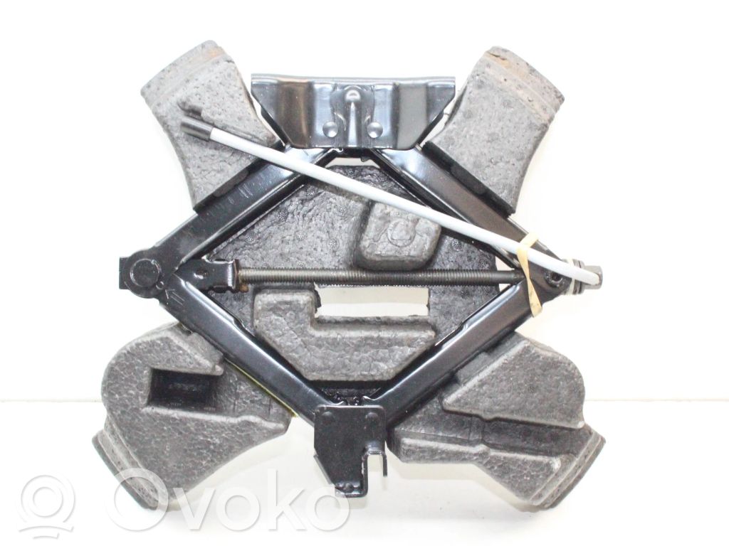 Tool set   8V4117009AB