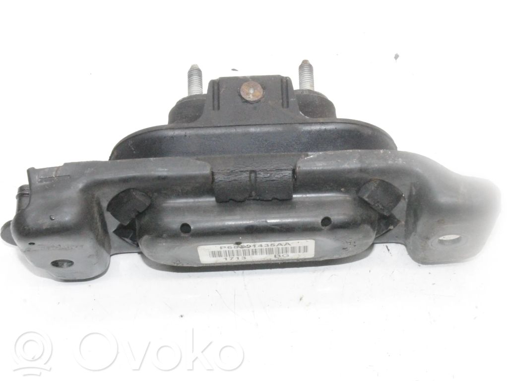 Chrysler Voyager Engine mount bracket 