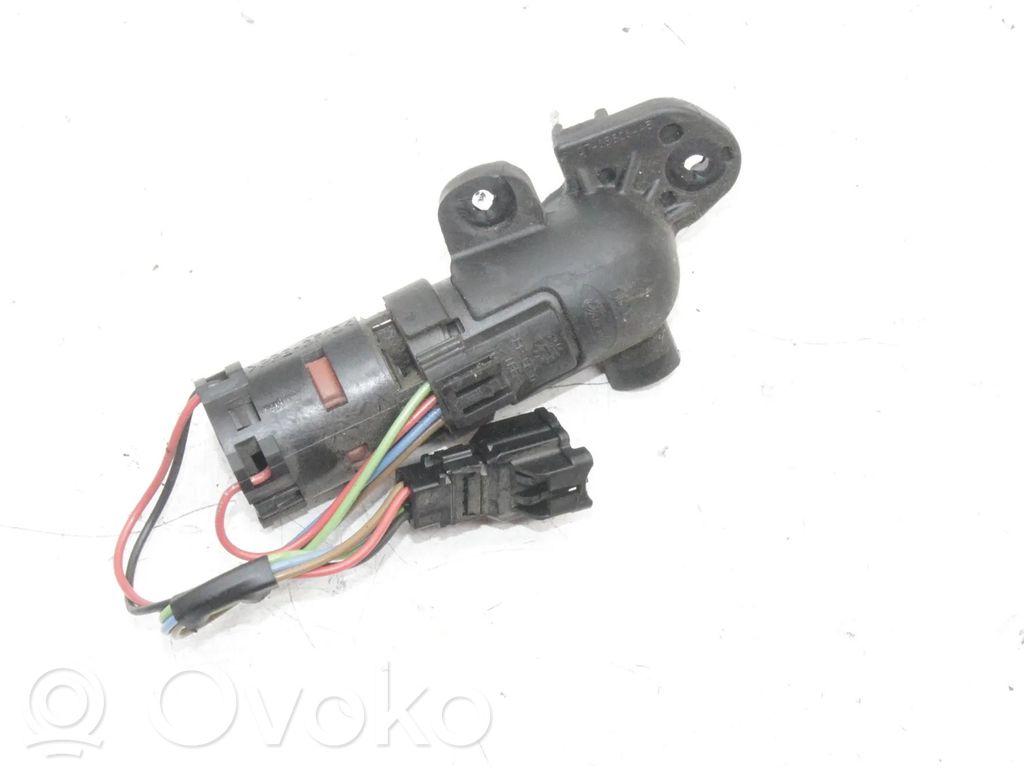 Sensor de temperatura del aceite   9M2T8B506AB
