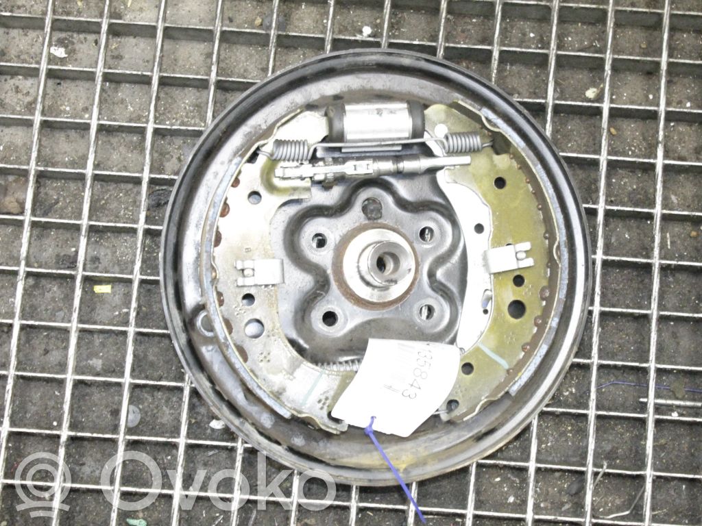 Volkswagen Polo VI Mocowanie / Zacisk hamulca tylnego 