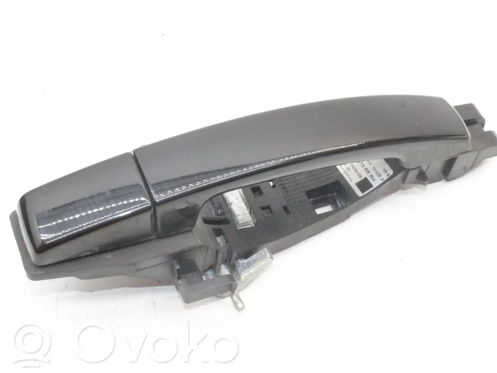Land Rover Discovery 4 - LR4 Manecilla externa puerta trasera