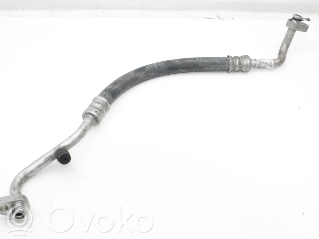 Chrysler 300 - 300C Ilmastointilaitteen putki (A/C) 
