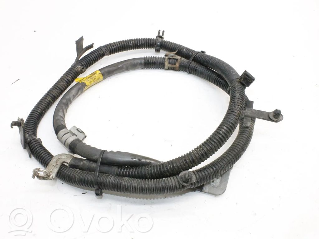 Mercedes-Benz GLA W156 X156 Câble négatif masse batterie 