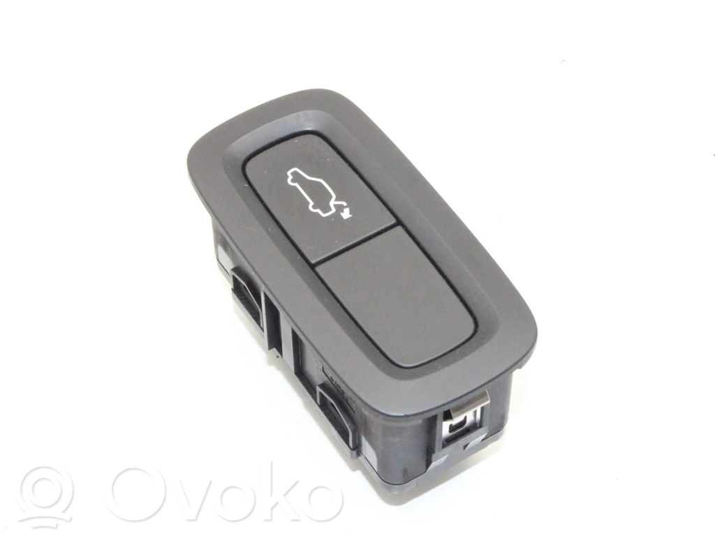 Volvo S90, V90 Botón interruptor de maletero abierto 
