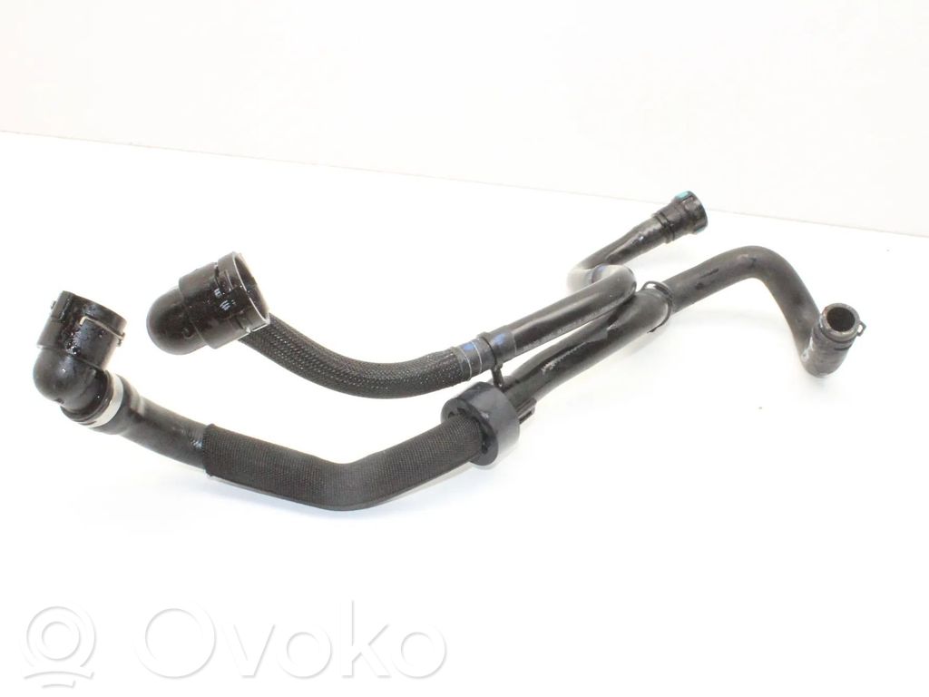 Land Rover Range Rover Velar Tubo flessibile del liquido di raffreddamento del motore