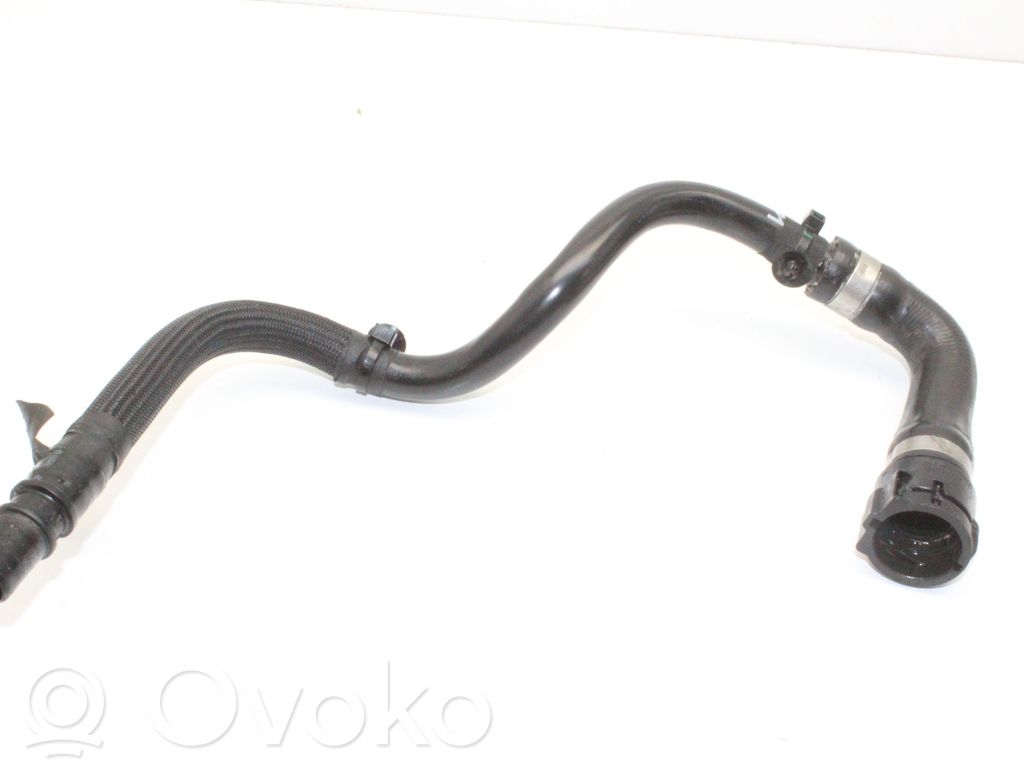 Jaguar I-Pace Engine coolant pipe/hose 