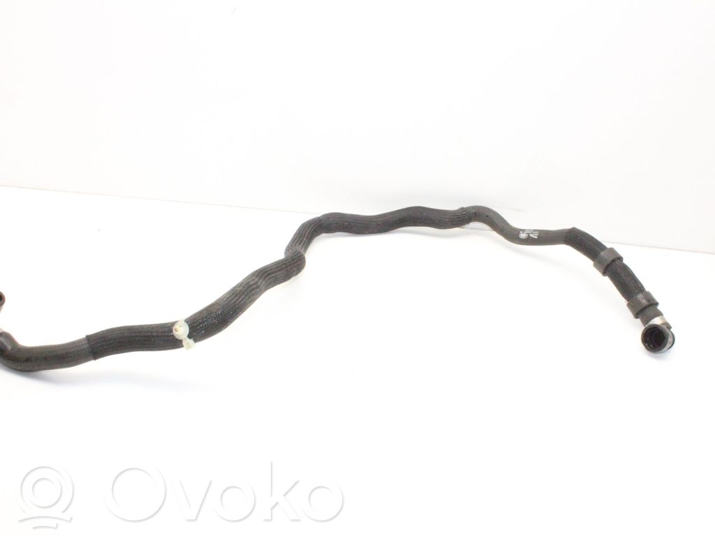 Jaguar I-Pace Engine coolant pipe/hose 