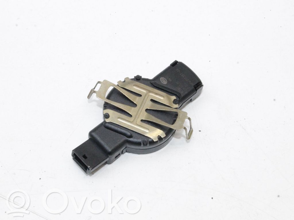 Tesla Model S Rain sensor 