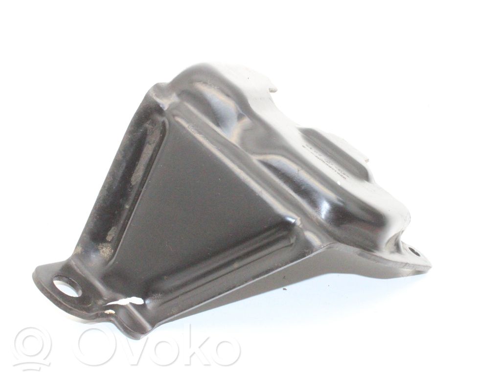 Renault Zoe A/C compressor mount bracket 