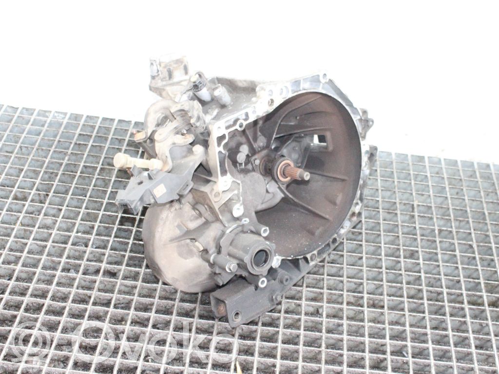Opel Combo E 6 Gang Schaltgetriebe 