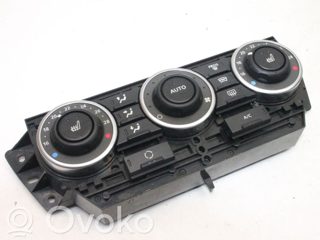 Land Rover Freelander 2 - LR2 Interior fan control switch 