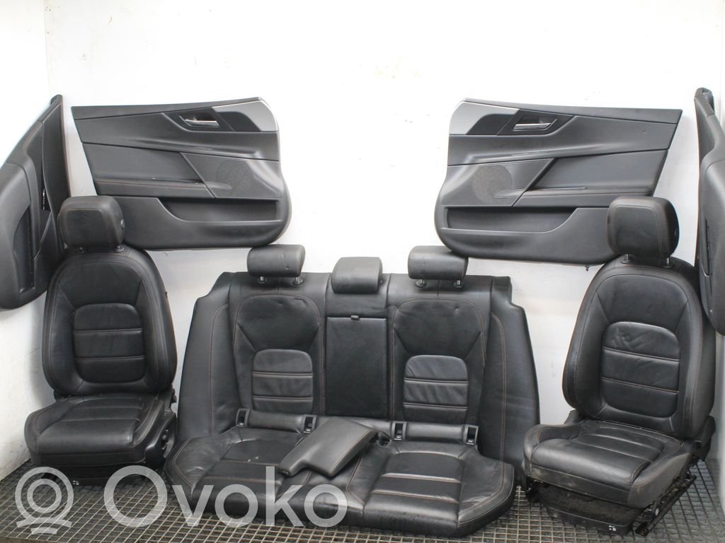 Jaguar XE Set de interior 