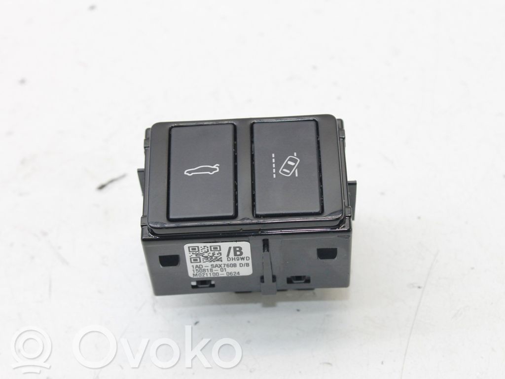 Botón interruptor de maletero abierto   1ADSAX760B