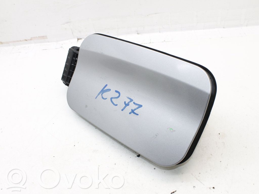 Opel Combo E Elektromobilio įkrovimo lizdo dangtelis 