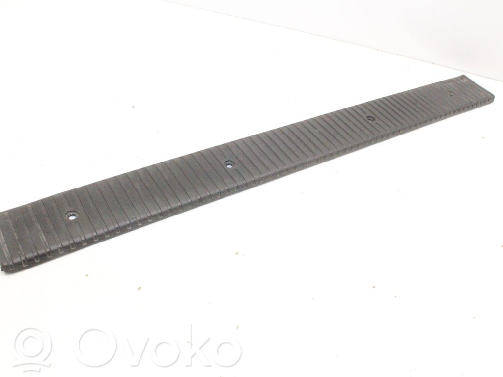 Jeep Cherokee XJ Capac prag față