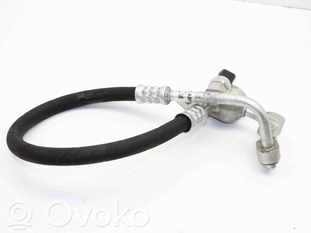 BMW iX3 G08 Tubo flessibile aria condizionata (A/C) 