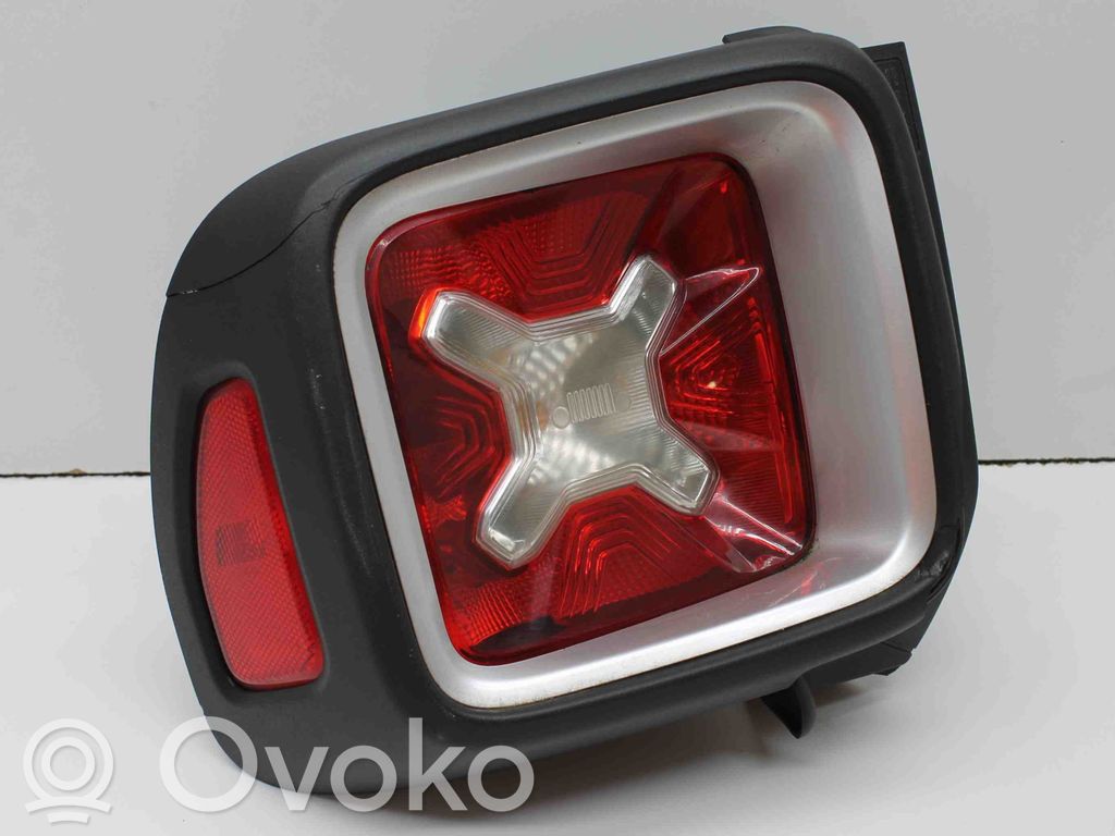 Jeep Renegade Lampa tylna 