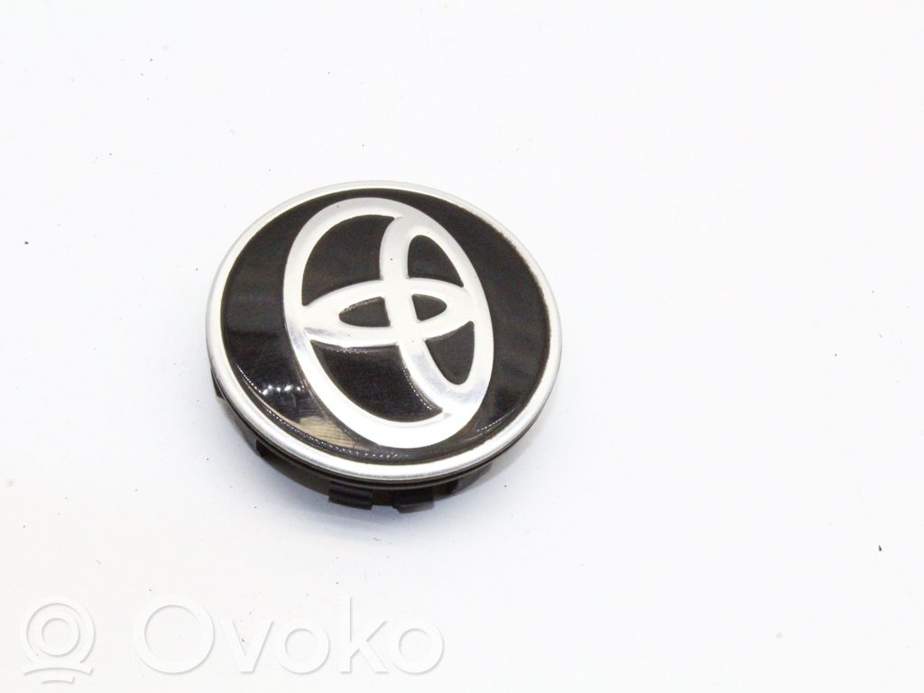 Toyota Aygo X Enjoliveurs R20