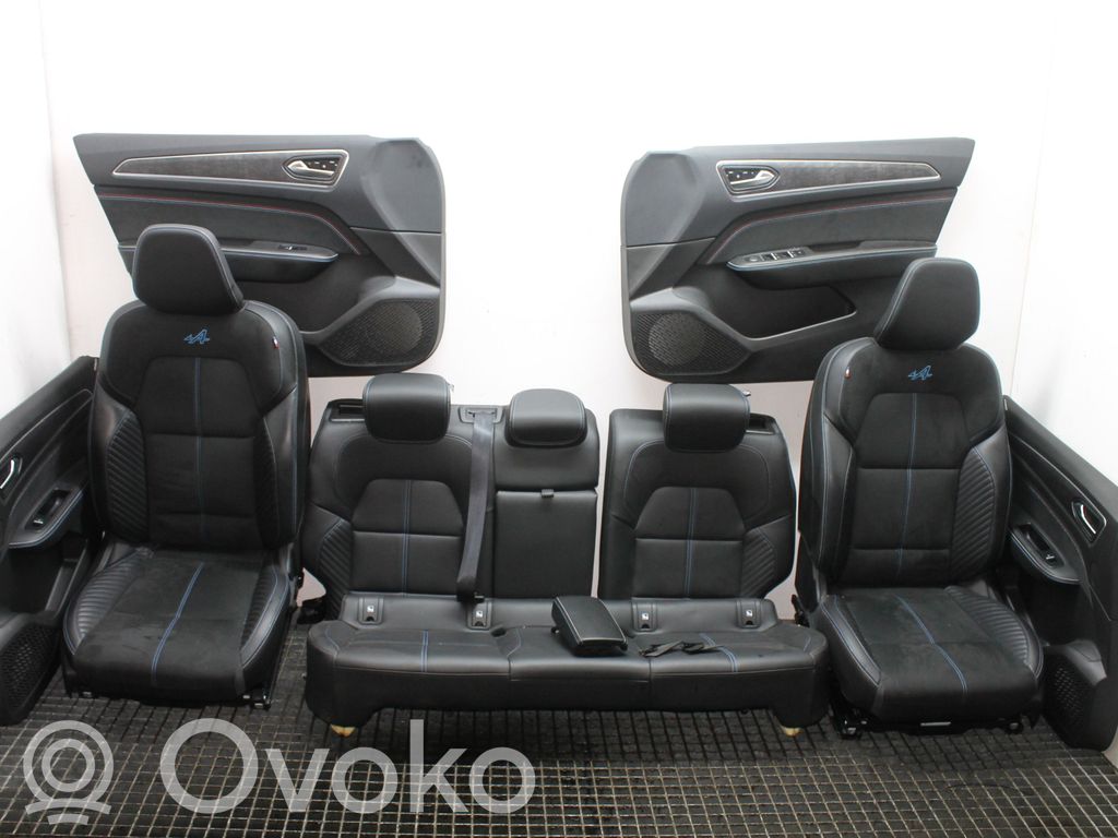 Juego interior