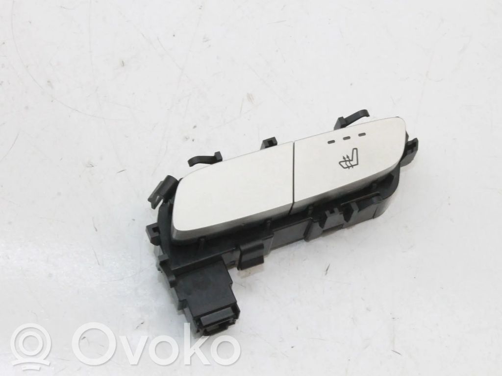 Mercedes-Benz C W205 Interruttore riscaldamento sedile