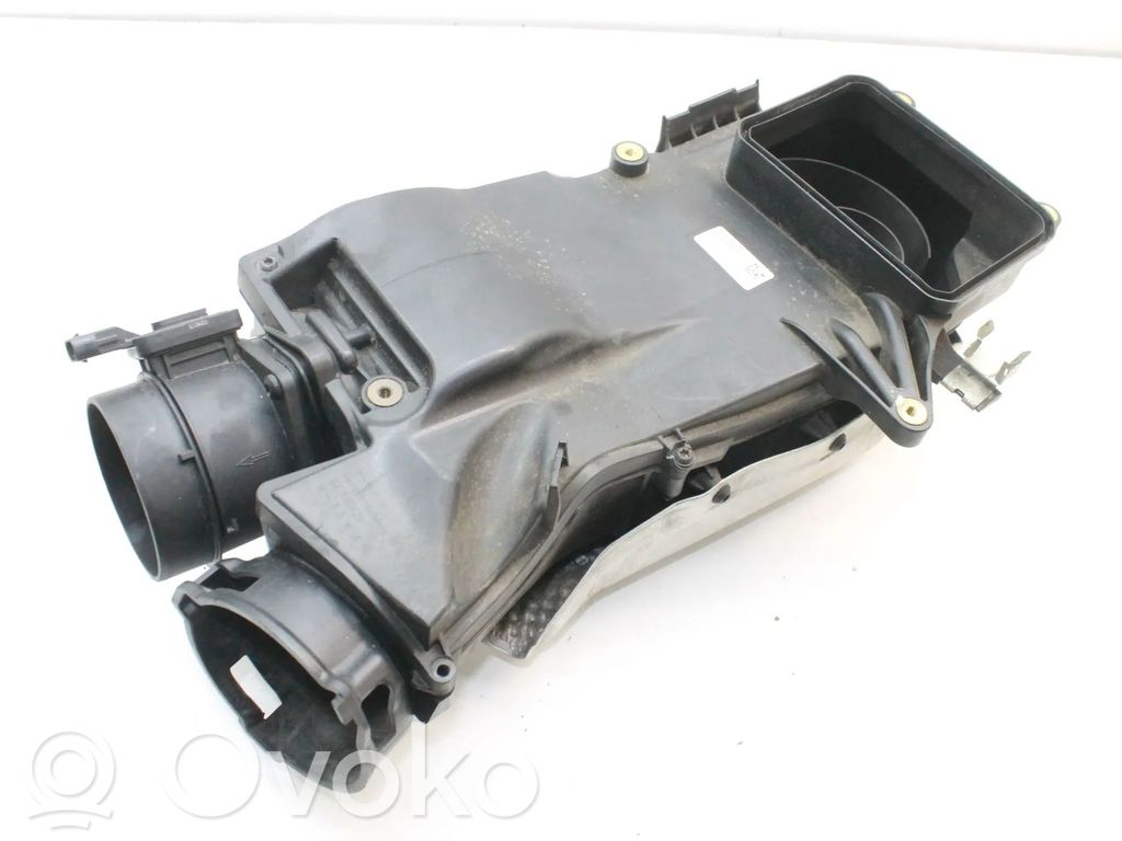 Mercedes-Benz C W205 Cutie filtru aer 