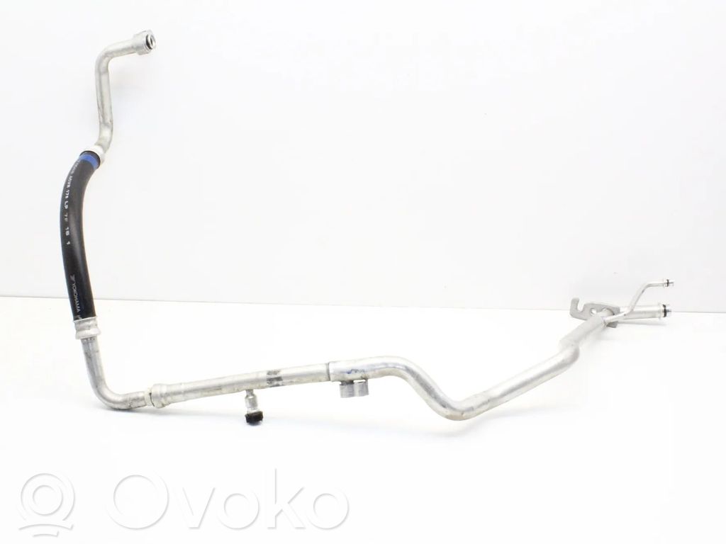 Toyota Yaris XP210 Tubo flessibile aria condizionata (A/C)