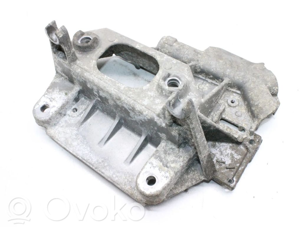 Nissan NV200 Support, suspension du moteur