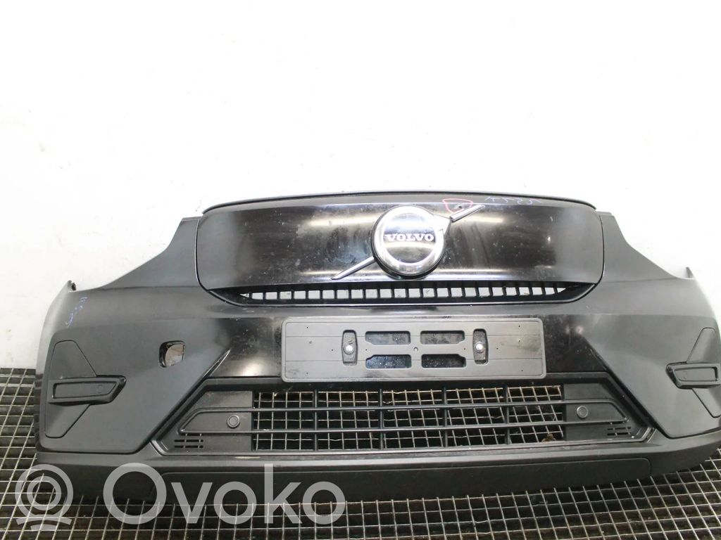 Volvo XC40 Parachoques delantero 