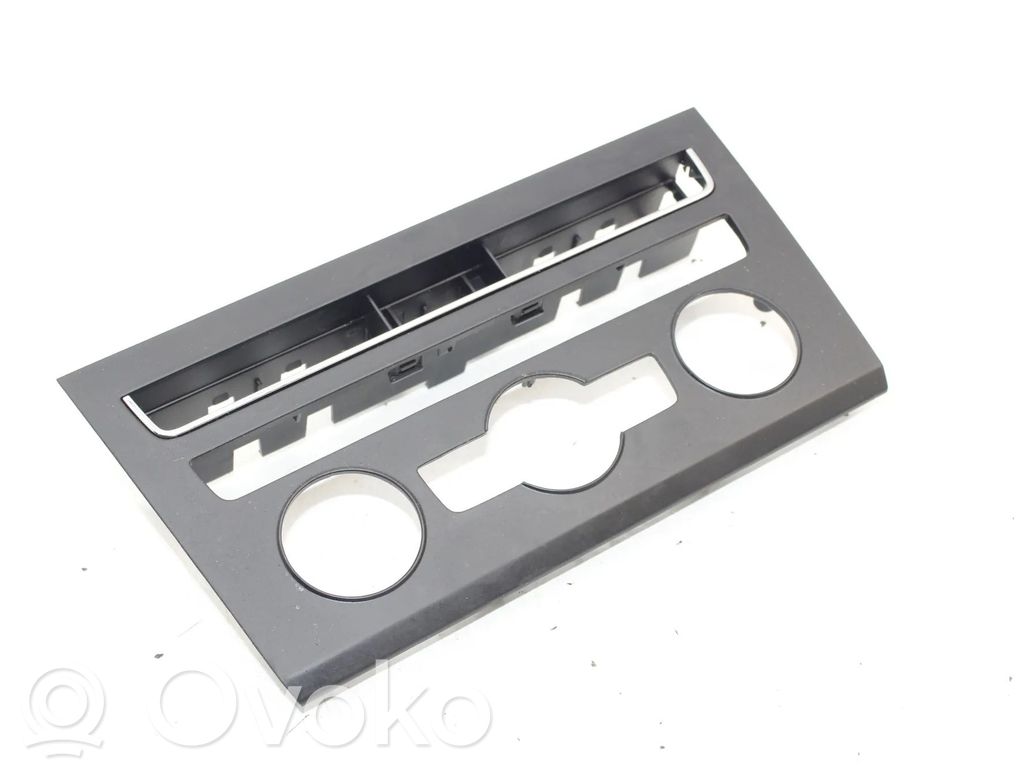 Seat Leon (5F) Ramă ornament torpedou bord 