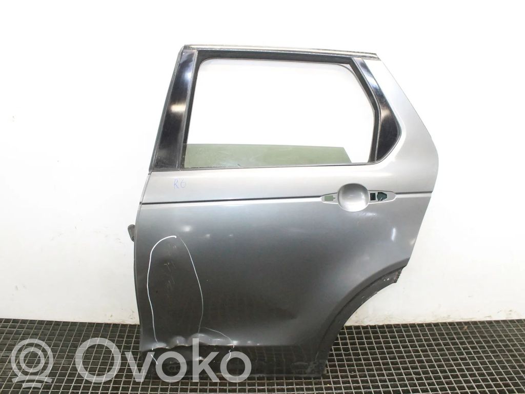 Land Rover Discovery Sport Galinės durys 