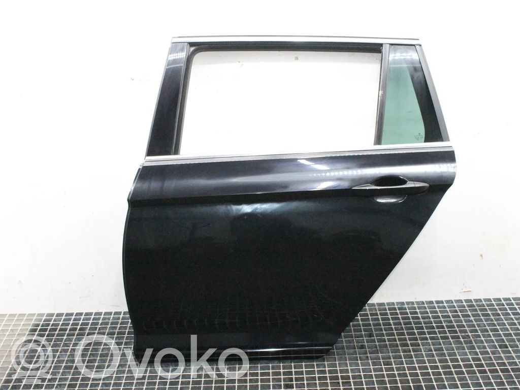 Volkswagen PASSAT B8 Takaovi 