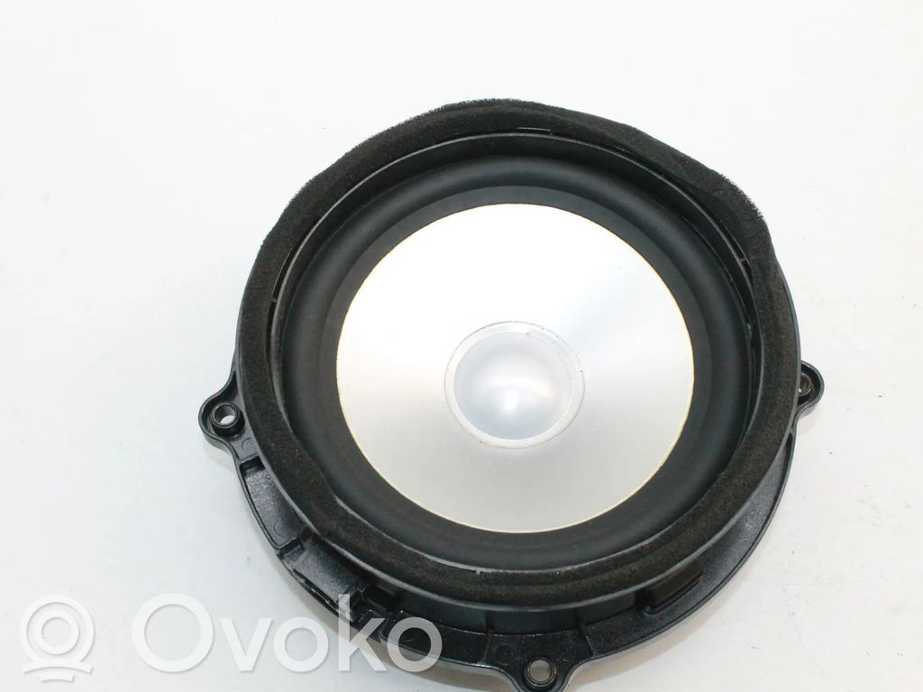 Land Rover Range Rover Sport L320 Difuzor ușă spate 