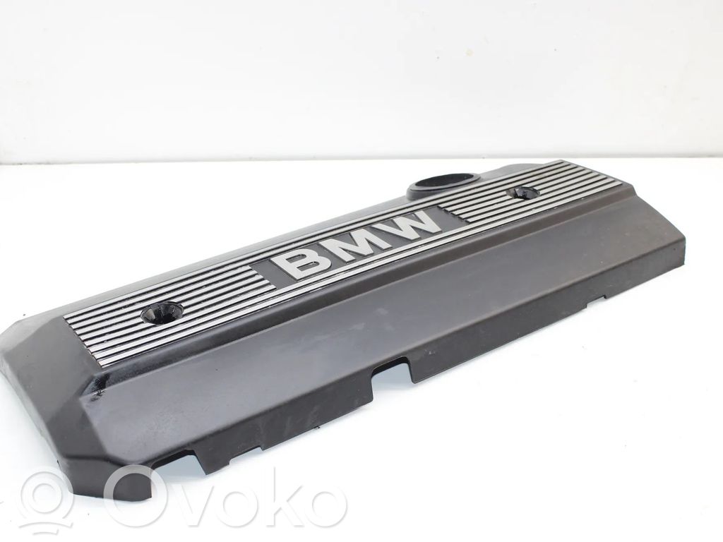 Cubierta del motor (embellecedor)   7526445