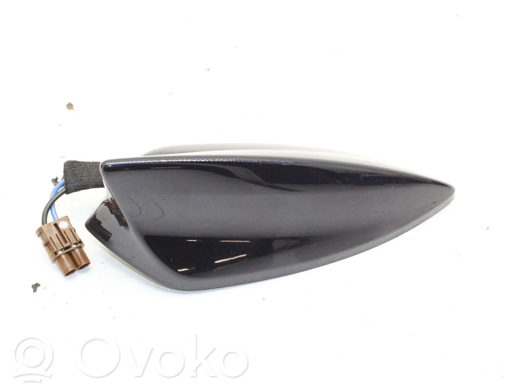 Opel Insignia B Antena aérea GPS 