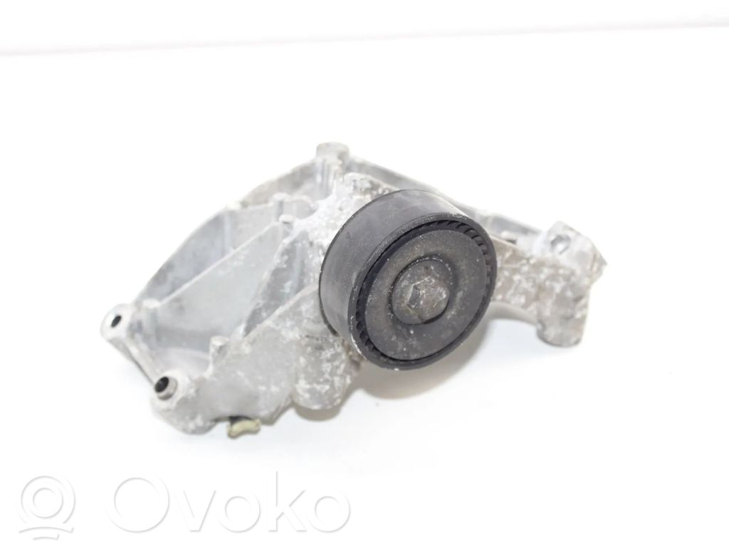 Jaguar XE Uchwyt / Mocowanie sprężarki klimatyzacji 
