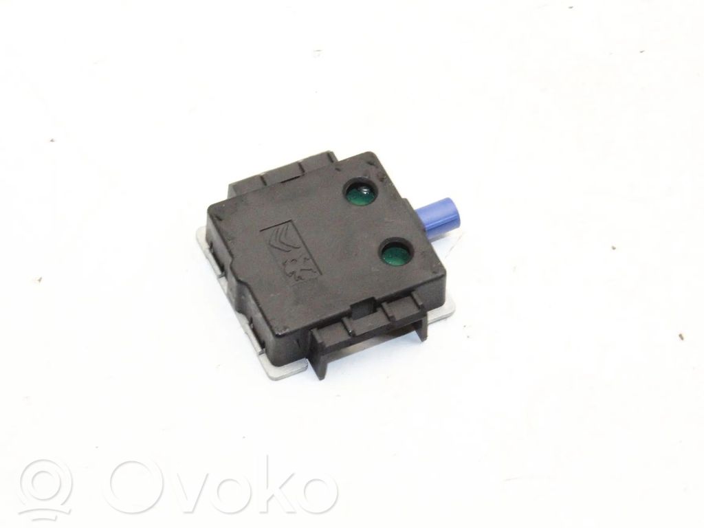 Opel Corsa F Amplificateur d'antenne 