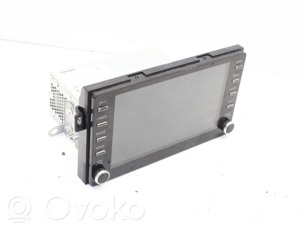 Toyota Yaris XP210 Panel / Radioodtwarzacz CD/DVD/GPS 