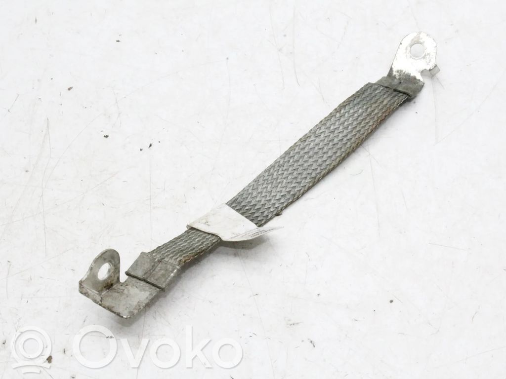 Volvo XC40 Cablu cu bornă negativă (baterie) 