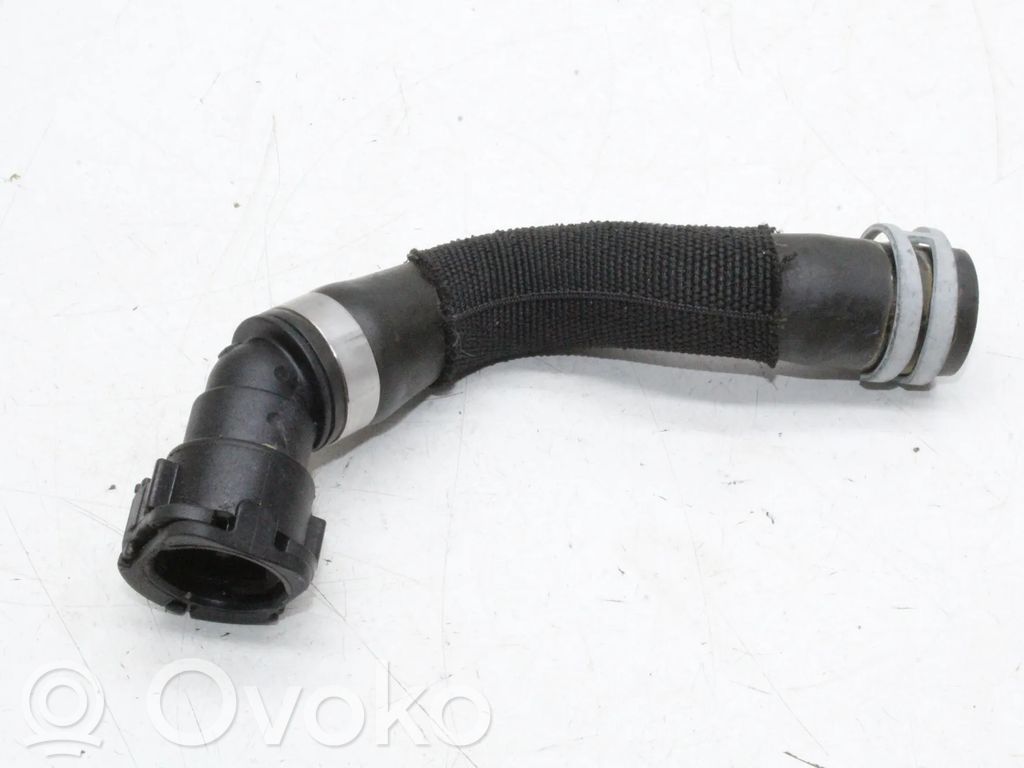 Volvo XC40 Kühlleitung / Kühlschlauch