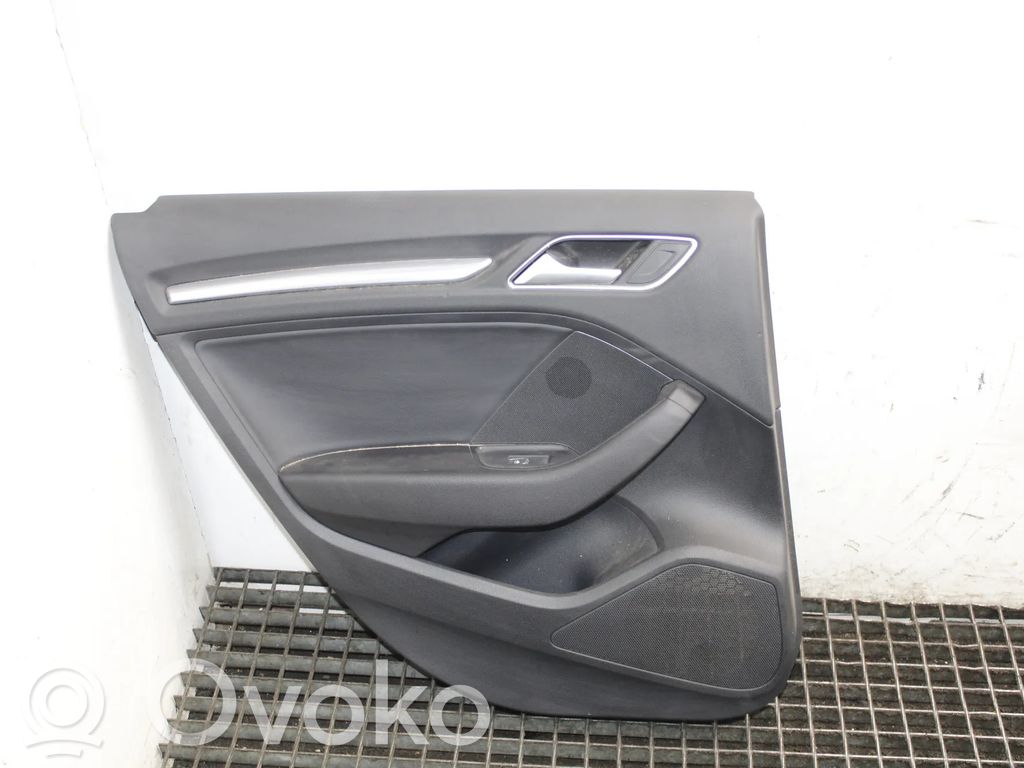 Audi A3 S3 8V Verkleidung Tür hinten 