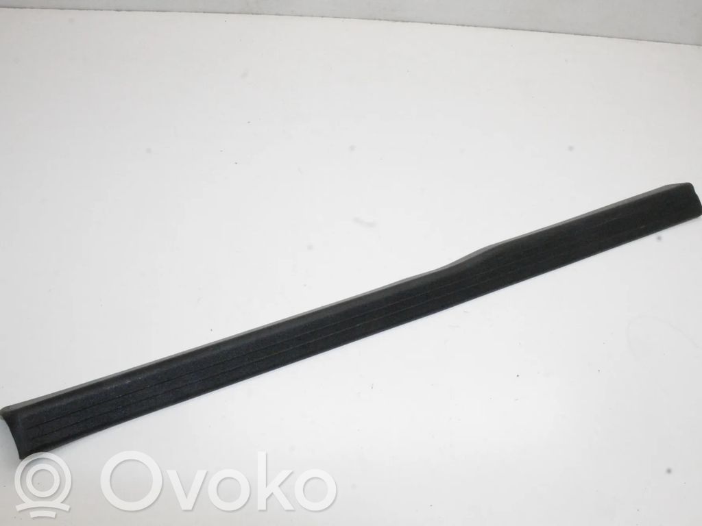 Mercedes-Benz CLK A209 C209 Copertura del rivestimento del sottoporta anteriore