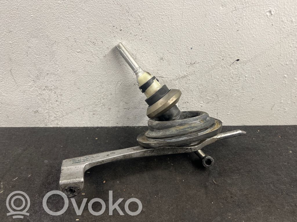 BMW 3 E90 E91 Gear shifter/selector 