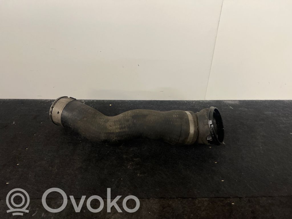 Intercooler hose/pipe   7789048