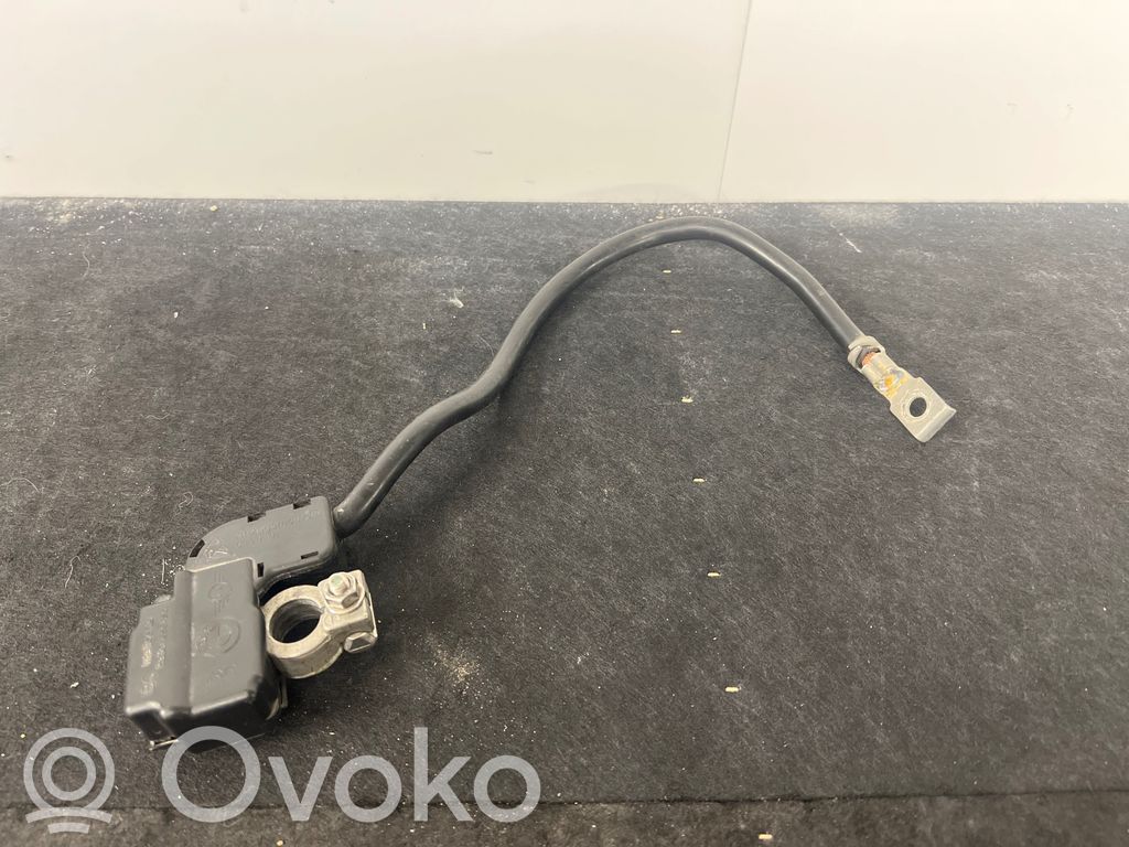BMW 5 E60 E61 Mīnusa vads (akumulatora) 
