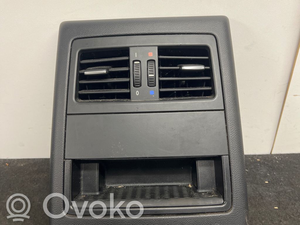 Rejilla de ventilación trasera   51167118049,58450713
