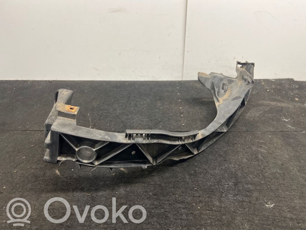 BMW 1 E81 E87 Ajovalon kannake 