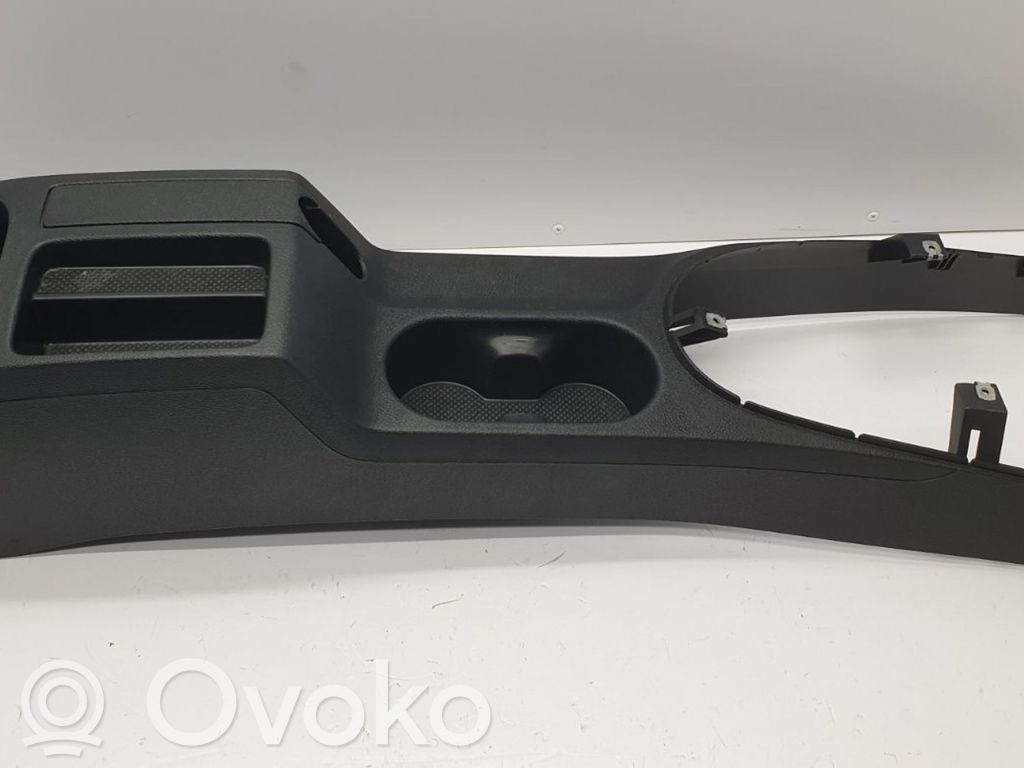 Volkswagen Caddy Tunel środkowy 