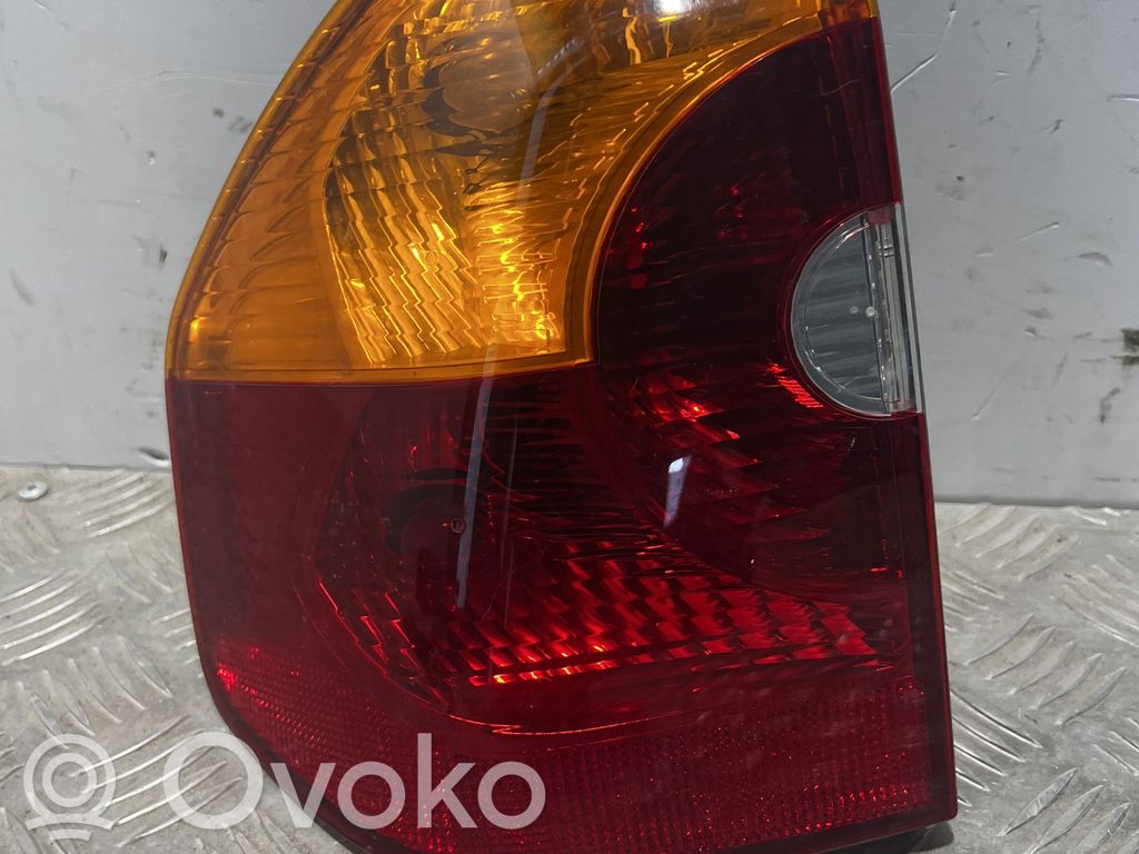 BMW X3 E83 Galinis žibintas kėbule 